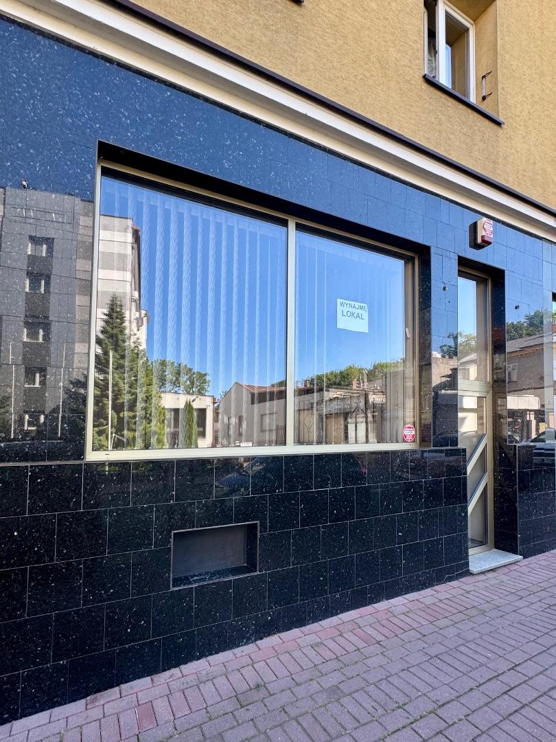 Lokal do wynajęcia 31 m2, ul. Mickiewicza 1, centrum Jasło