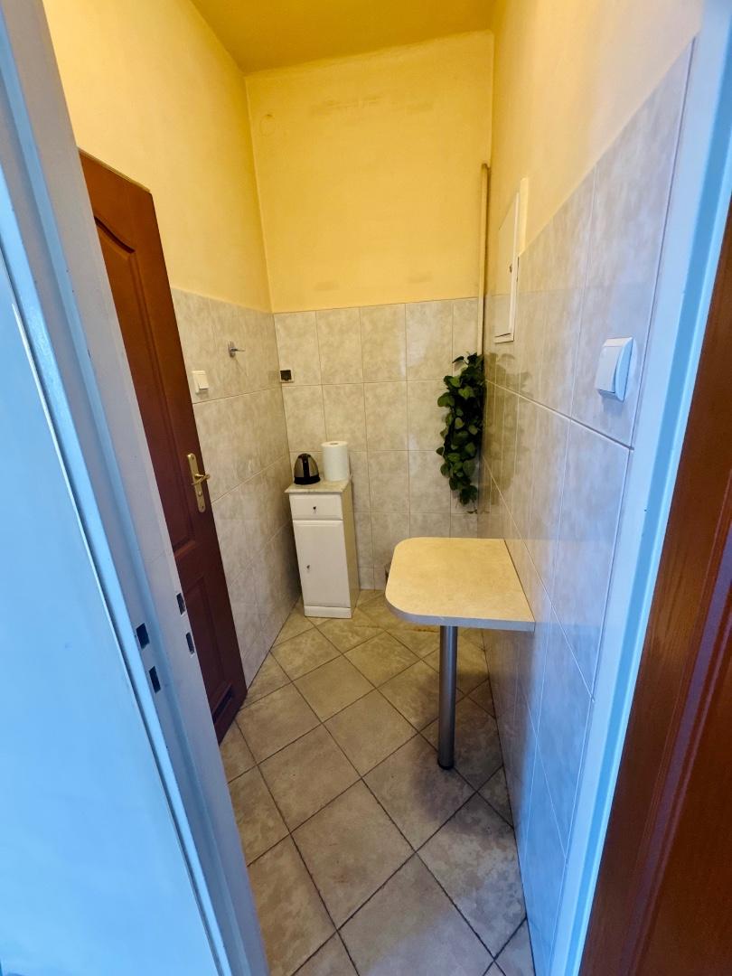 Lokal do wynajęcia 31 m2, ul. Mickiewicza 1, centrum Jasło