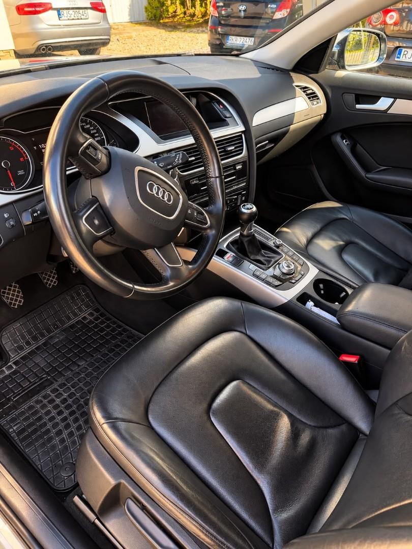 Audi A4 B8 2.0 Avant, stan perfekcyjny