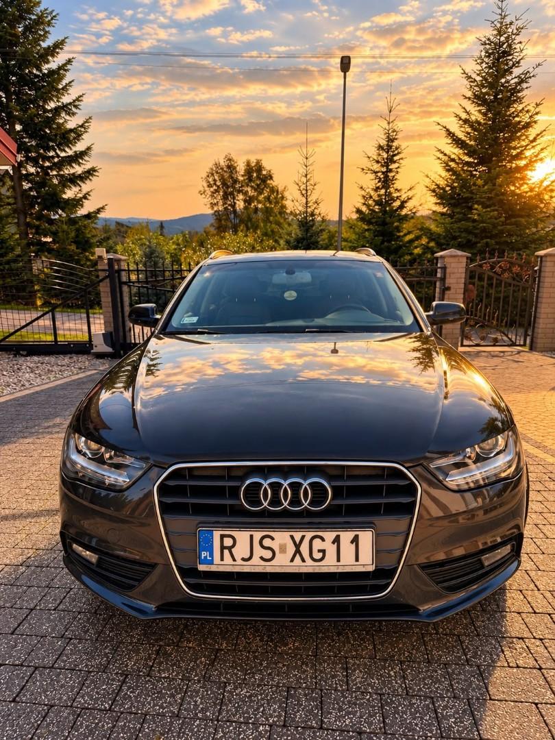 Audi A4 B8 2.0 Avant, stan perfekcyjny