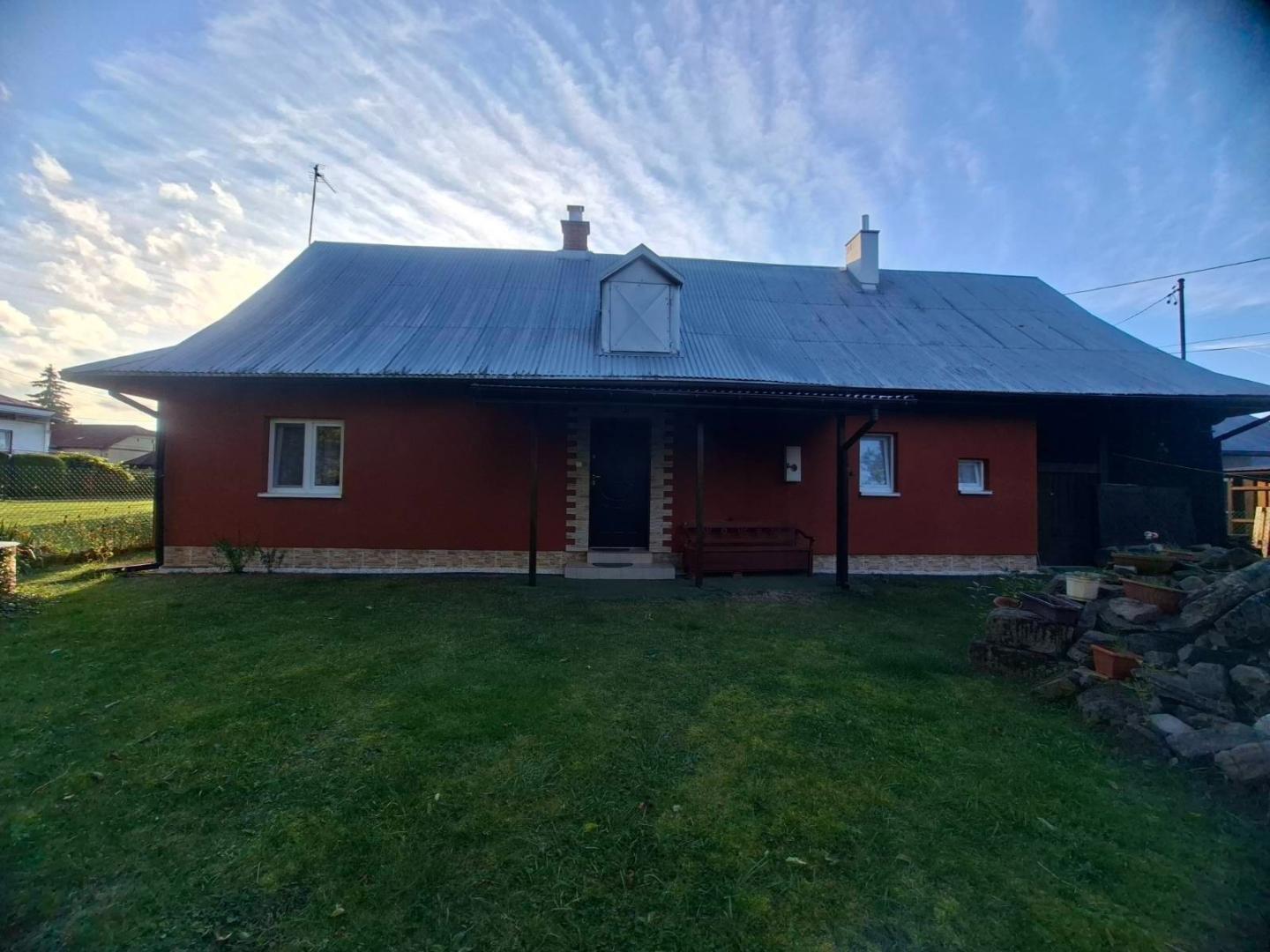 Dom na sprzedaż - Cieklin, gm. Dębowiec