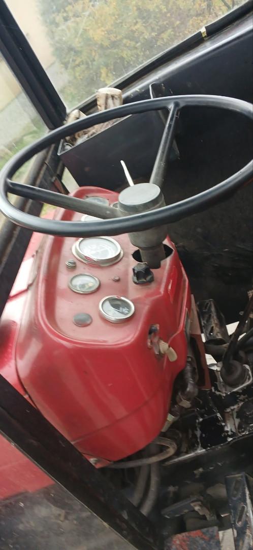 Massey Ferguson 158