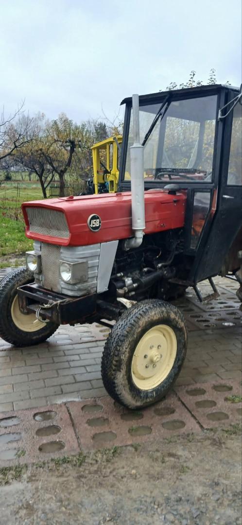Massey Ferguson 158
