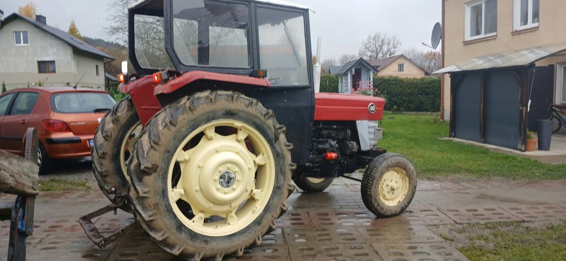 Massey Ferguson 158