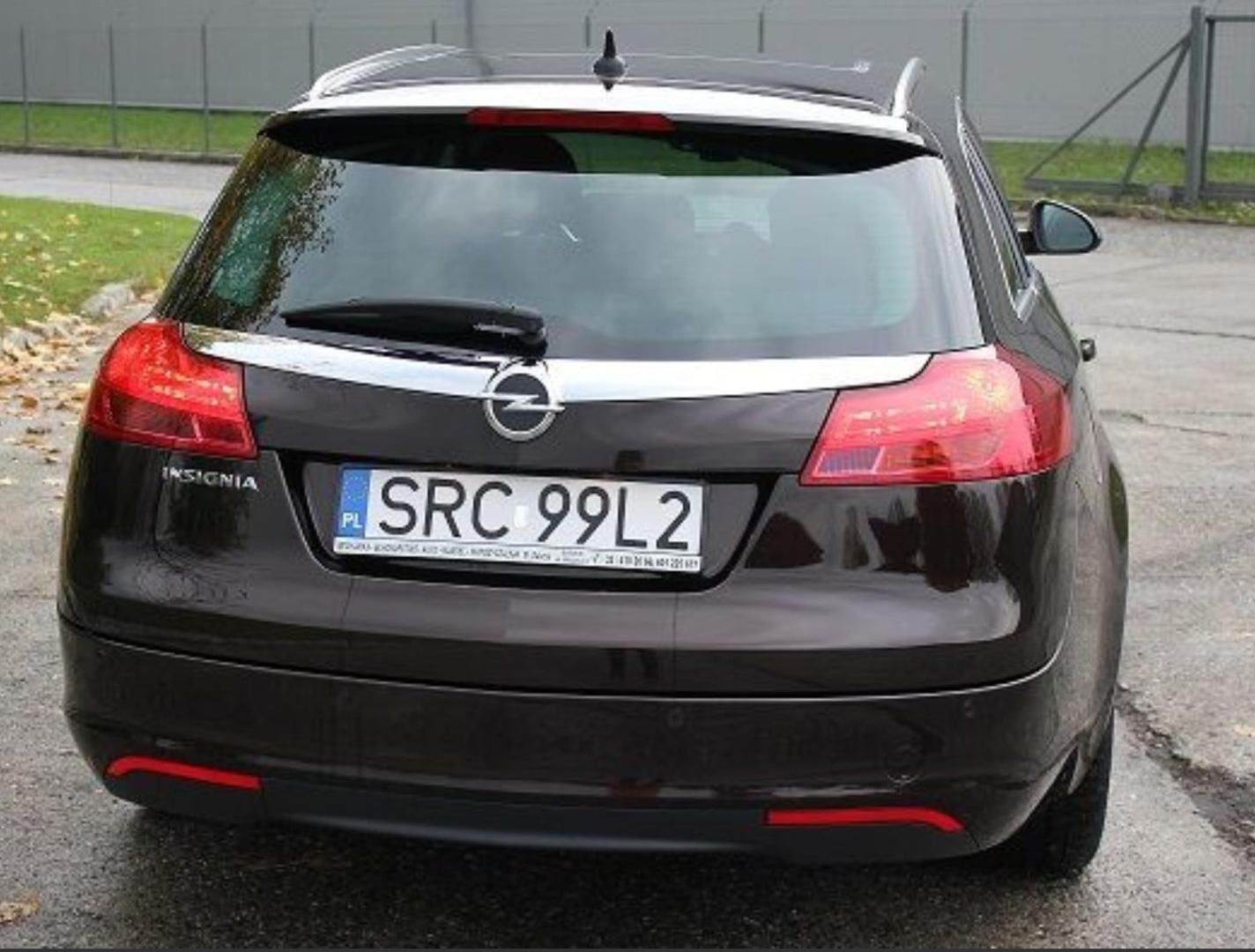 Opel Insignia 2.0CDTI 180km Cosmo kombi 2011r.